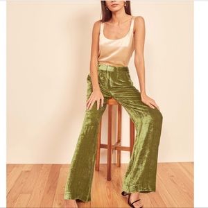 Reformation “Wes Velvet Pant” in Pear | Size, 4